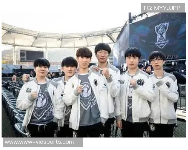 S15赛季IG战队进攻策略创新解析与战术演变探讨 S15赛季IG战队进攻策略创新解析与战术演变探讨