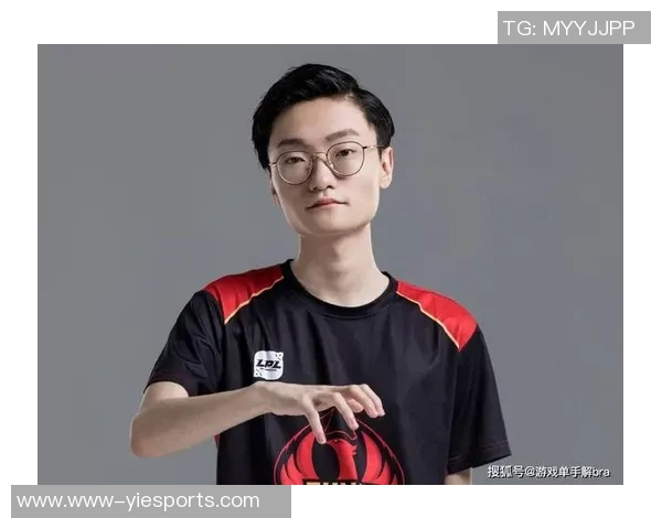 FPX战队在S15冠军杯中的个人能力表现全面分析与点评